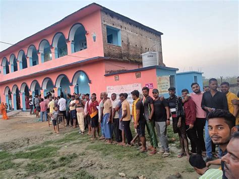 Bihar polls first phase voting concludes in 121 seats: 3.75 crore ...