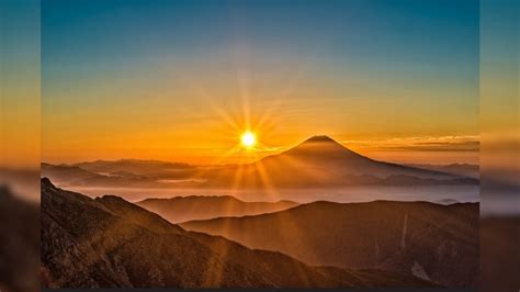 Knowledge Story: ভারতের কোন গ্রামে সবার আগে সূর্য ওঠে? উত্তর দিতে ...