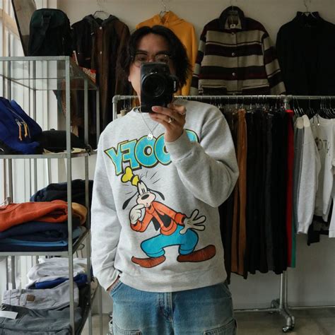 vintage disney "goofy" sweat 90s | focus