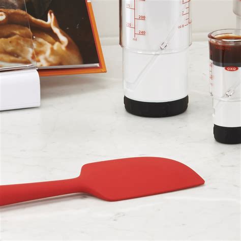 Spatula din silicon 30,5 cm - OXO | KitchenShop