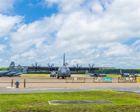 Reserve unit returns from deployment u003e Little Rock Air Force Base ...