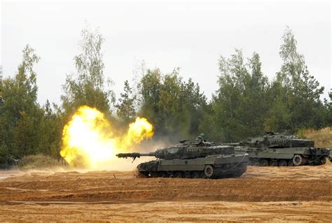 Several countries to pledge tanks for Ukraine amid US-Germany odds ...