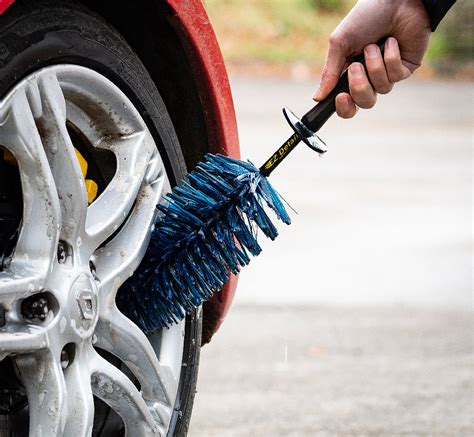 EZ Detail Wheel Brush | Effective, Safe Wheel Cleaning Tool