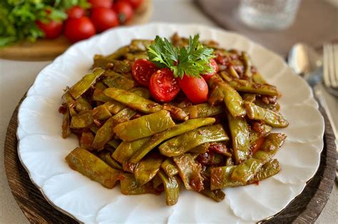 TAZE FASULYE YEMEĞİ