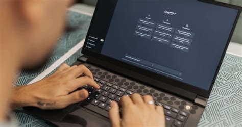 Chat GPT Ai Laptop 的图像结果