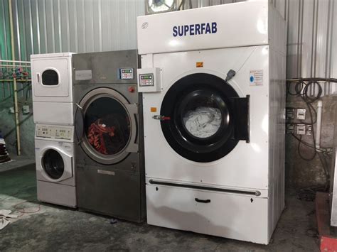 Pari Drycleaners : Dry Cleaning Service in Greater Noida