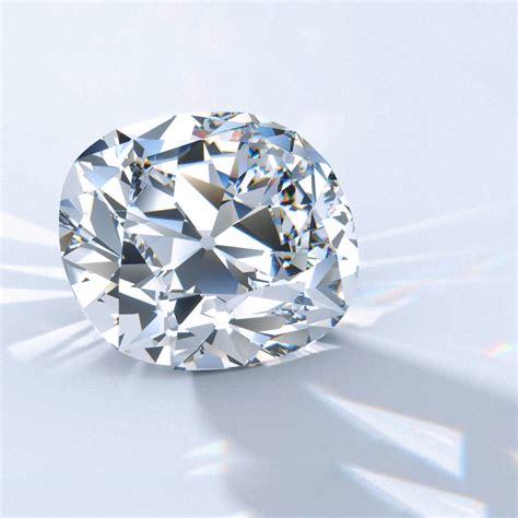 Old Mine Cut vs Round Brilliant Cut Diamonds | Diamond Buzz