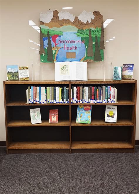 HSL’s Summer Reading Display – UW Health Sciences Library