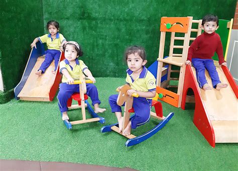 Best Preschool & Day Care Center in Marol Andheri East - Eager Beavers