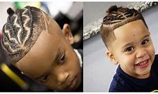 Boy Braids Hairstyles Pictures by 18 Cutest Boy Braids For 2020 Child Insider Boy Braids Hairstyles Pictures