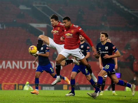 Man Utd Record | 9 goals, 8 different scorers! Manchester United break ...