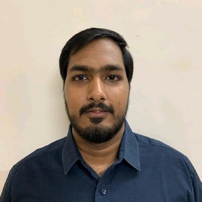 AI Resume Analyzer: Get Resume Relevance Score & Feedback