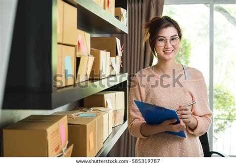 Young Business's Owners 的图像结果