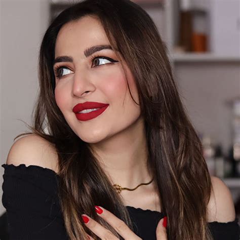 13 Lipstick Colors to Fire Up Your Winter Makeup Mood! – Faces Canada