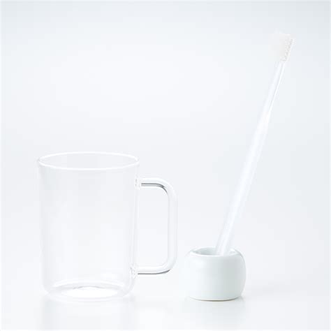 ACRYLIC CUP WITH HANDLE