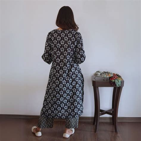 Black Floral Cotton Kurta Set with mirrorwork – Spring Soul