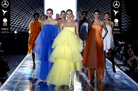 Musical De Moda 2020 的图像结果