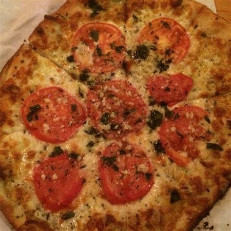 JUNE'S OUTBACK PUB, Killingworth - Restaurant Reviews, Phone Number ...