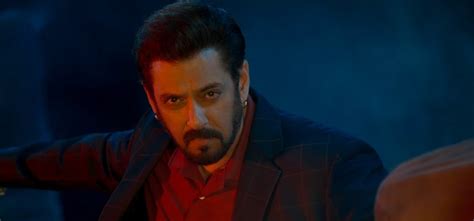 Fans Want Old Salman Khan Back; Call Out His 'Stiff' Act in 'Biggest ...