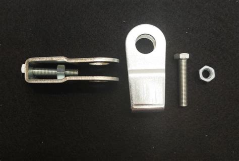 Triumph T140 Rear Wheel Chain Adjuster Pair with Bolts and Nuts ...