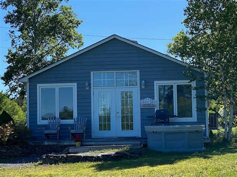Coastal Cottage On Baddeck Bay - Cabins for Rent in Baddeck, Nova ...