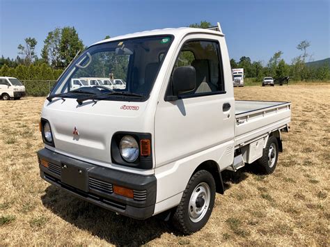 Mitsubishi Mini Truck