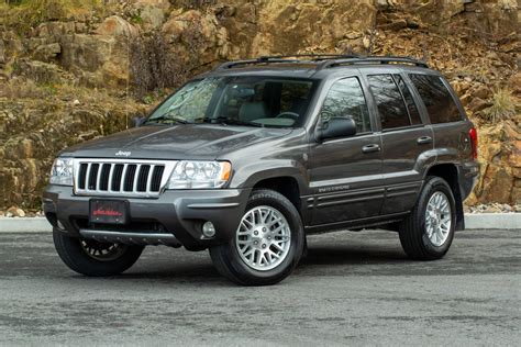 No Reserve: 34k-Mile 2004 Jeep Grand Cherokee Limited for sale on BaT Auctions - sold for ...