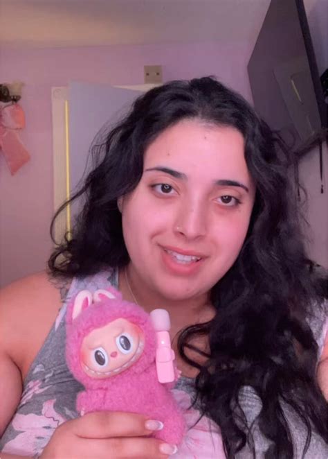 bigbravebabe (@bigbravebabe) - Urlebird