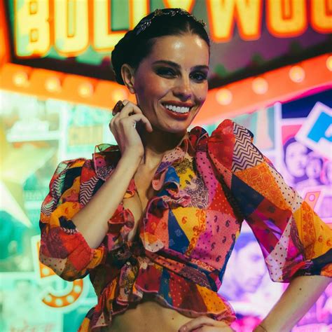 Los beneficios ocultos del garba, el ejercicio de baile que se ha hecho ...