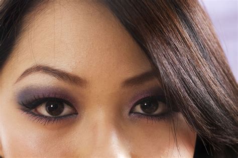 Useful Makeup Tips for Asian Eyes