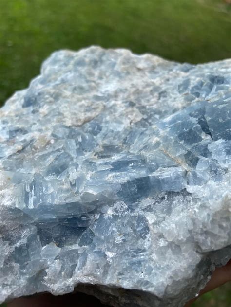 Blue Crystal Rock 的图像结果