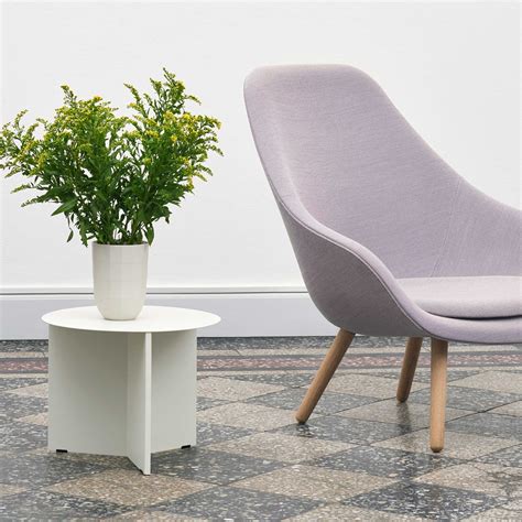 HAY Slit Side Table Round | AmbienteDirect