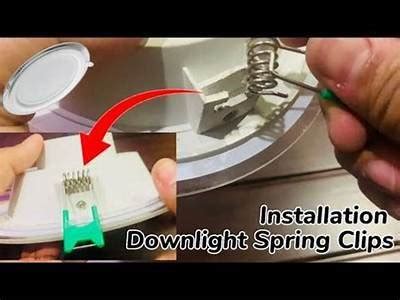 How to Fit the Clips On a Downlight 的图像结果