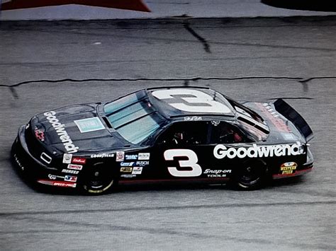Dale Earnhardt #3 Goodwrench Chevrolet Lumina | Nascar race cars, Nascar race tracks, Nascar cars