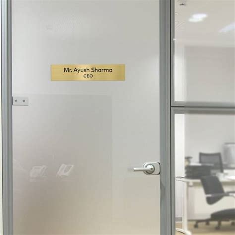 Print Custom Signage, Sign Boards & Marketing Material | VistaPrint