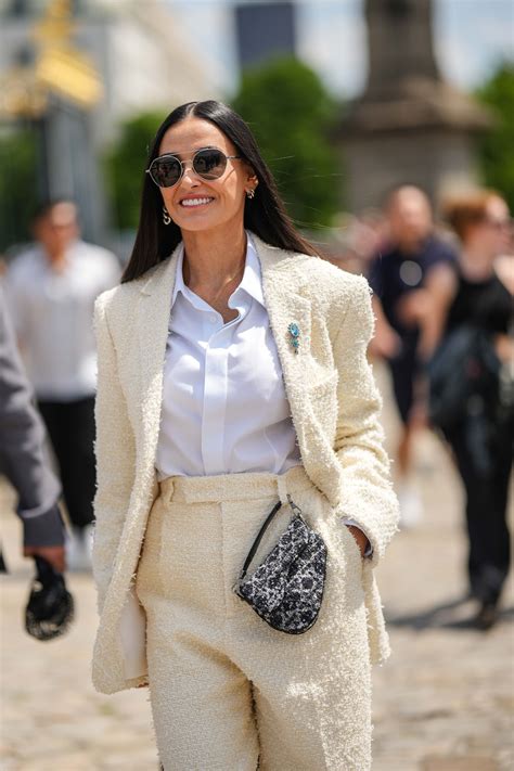 Demi Moore: Ist diese Trekkingsandale im Soccer-Mom-Look jetzt das neue It-Piece für die Stadt ...