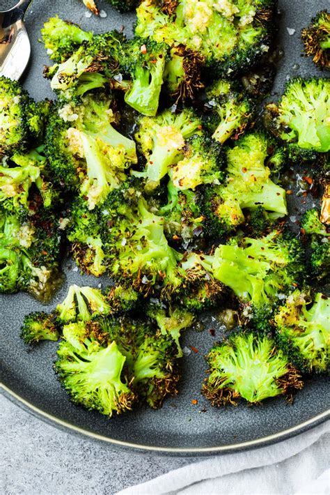 Air Fryer Crispy Smashed Broccoli