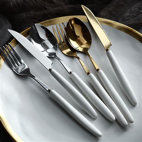 Cutlery Set Online - Premium Cutlery Set | Nestasia