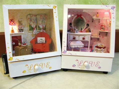 Shirley Pearly: DIY Miniature house Music box (多功能音乐盒)