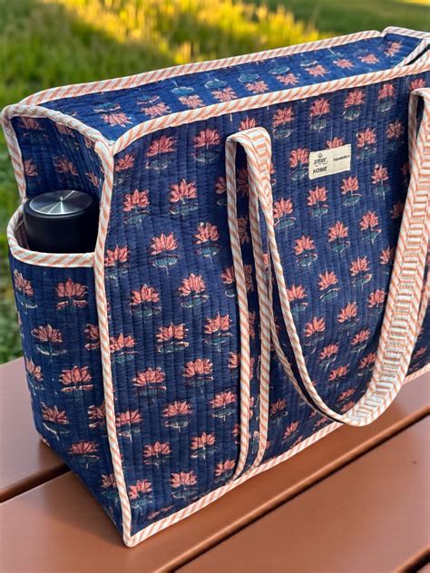 Buy Elegant Blue Floral Block Print Handcrafted Tote Bag – Kapaas Katha