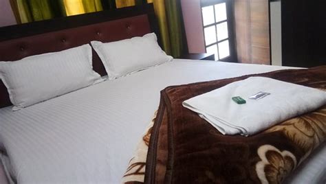 ROOMS NEAR GANGA IN RISHIKESH - Lodge Reviews & Photos - Tripadvisor