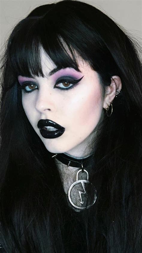 Goth Girl | Goth makeup tutorial, Makeup tutorial, Goth makeup