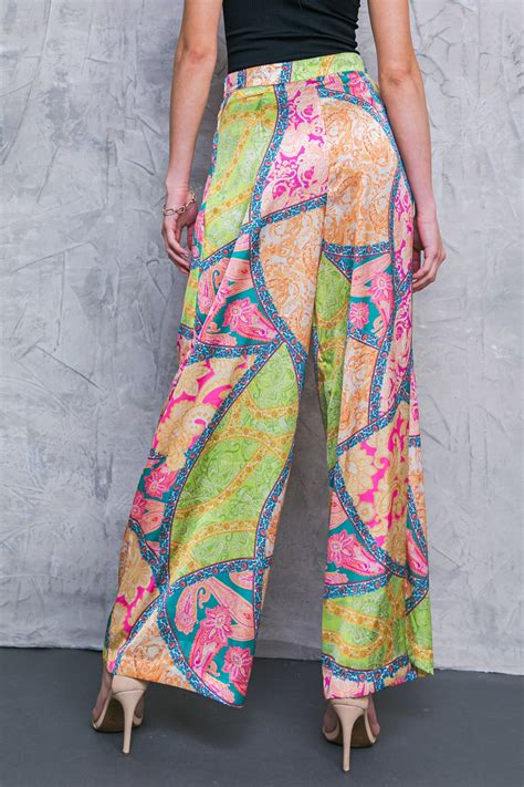 Pants on sale | Flying Tomato