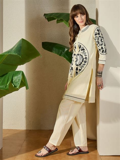 suit for women, kurta set for women, party wear dress for women ...
