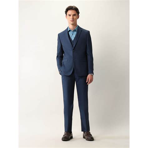 Buy Arrow Men Blue Textured Dobby Ceremonial Suit (Set of 3) Online