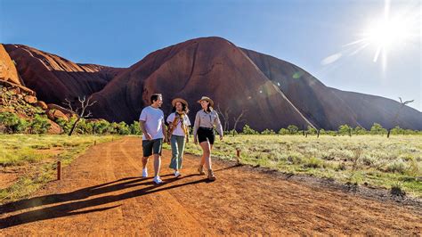 Uluru Beyond The Viewpoint