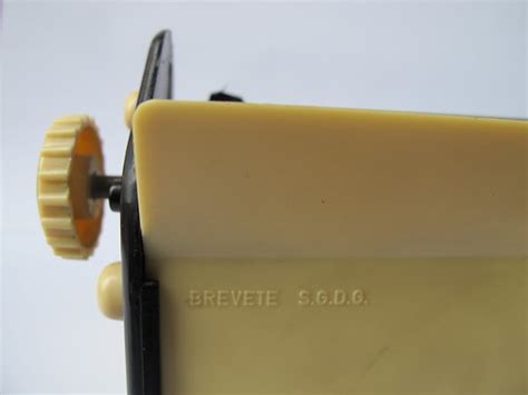 La petite dactylo - Dolly typewriter