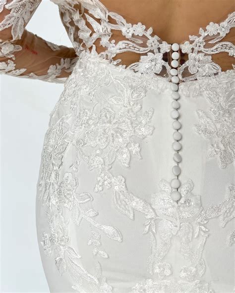Essense of Australia D3284 New Wedding Dress Save 13% - Stillwhite