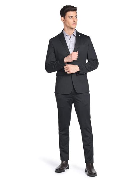 Arrow Men's Nylon Zero Calorie Slim Fit Printed Knit Suit (ARAFSU5508 ...