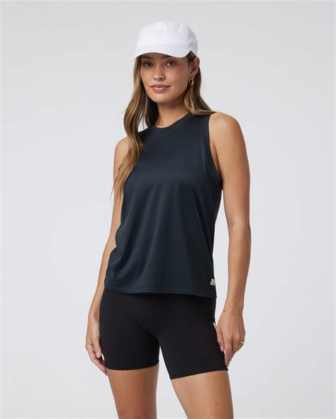 Energy Top Long | Black Heather Performance Tank Top | Vuori